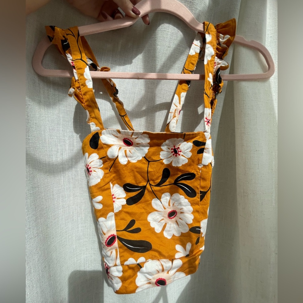 3/$15🦋 Retro Bold Floral Crop Top Cotton Burnt Yellow White Black Small